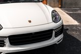 Used 2017 Porsche Cayenne Turbo image 5