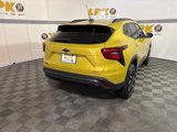 Used 2024 Chevrolet Trax RS w/ Sunroof Package image 3