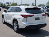 Used 2021 Toyota Highlander LE image 4