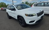 Used 2023 Jeep Cherokee Altitude Lux w/ Lux Elite Package image 2