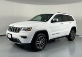 Used 2017 Jeep Grand Cherokee Limited image 3
