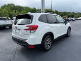 Used 2022 Subaru Forester Premium image 4