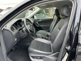 Used 2019 Volkswagen Tiguan SE image 2