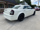 Used 2010 Chrysler 300 Touring image 2