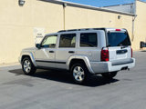 Used 2006 Jeep Commander 4WD image 5
