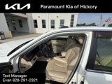 Used 2008 Kia Amanti w/ Leather Pkg image 2