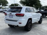 Used 2019 Jeep Grand Cherokee Altitude image 5