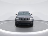 Used 2020 Jeep Grand Cherokee Laredo E image 3