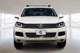 Used 2011 Volkswagen Touareg Sport image 3