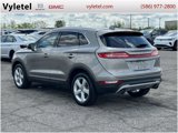 Used 2017 Lincoln MKC Premiere image 4