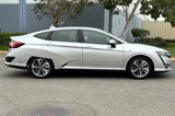 Used 2018 Honda Clarity Touring image 3