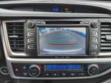 Used 2019 Toyota Highlander SE image 6
