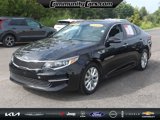 Used 2018 Kia Optima LX w/ 17" Alloy Wheels Package image 2