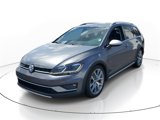 Used 2018 Volkswagen Golf Alltrack S image 2