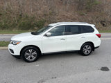 Used 2017 Nissan Pathfinder S image 5