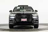 Used 2020 Audi Q5 e Prestige w/ Prestige Package image 2