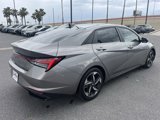 Used 2021 Hyundai Elantra Limited w/ Cargo Package image 4