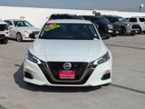 Used 2022 Nissan Altima 2.5 SR image 2