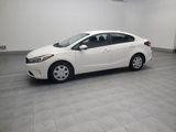 Used 2017 Kia Forte LX image 2