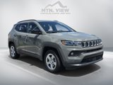 Used 2023 Jeep Compass Latitude image 2
