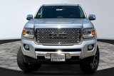 Used 2017 GMC Canyon Denali image 3
