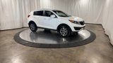 Used 2015 Kia Sportage LX image 2