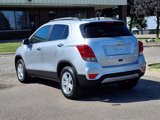Used 2018 Chevrolet Trax LT w/ LT Convenience Package image 3