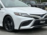 Used 2022 Toyota Camry XSE image 5