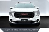 Used 2024 GMC Terrain SLE w/ Driver Convenience Package image 3