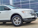 Used 2010 Ford Edge SE image 2