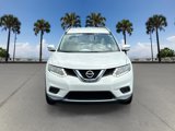 Used 2014 Nissan Rogue SV image 2