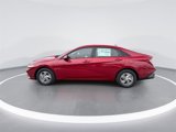 New 2025 Hyundai Elantra SE image 4
