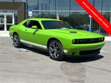 Used 2017 Dodge Challenger SXT image 4