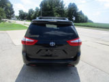 Used 2015 Toyota Sienna LE image 4