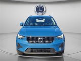 Used 2024 Volvo XC40 B5 Core image 2