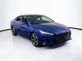 Used 2023 Hyundai Elantra Limited image 3