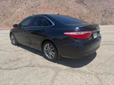 Used 2017 Toyota Camry SE image 3