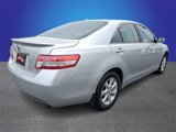 Used 2011 Toyota Camry LE image 4