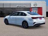 Used 2022 Kia Forte LXS image 4