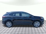 Used 2022 Ford Edge Titanium image 2