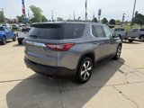 Used 2021 Chevrolet Traverse LT w/ LT Premium Package image 5