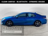 Used 2019 Toyota Camry SE image 2