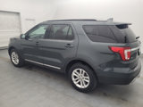 Used 2016 Ford Explorer XLT w/ Equipment Group 202A image 3