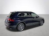 Used 2020 Volkswagen Tiguan SE w/ Panoramic Sunroof Package image 6