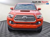 Certified 2017 Toyota Tacoma TRD Sport image 2