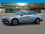 New 2025 Hyundai Elantra SEL image 2