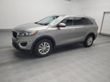 Used 2017 Kia Sorento LX image 2