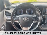 Used 2015 Toyota Sienna XLE image 4