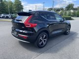 Certified 2023 Volvo XC40 B5 Plus w/ Climate Package image 4