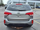 Used 2015 Kia Sorento LX image 6